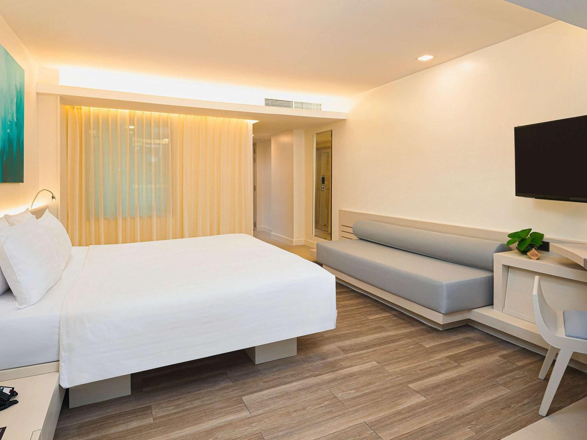 Pullman Pattaya Hotel G Kültér fotó